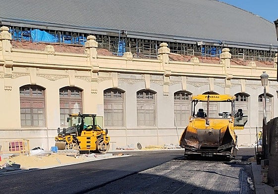 Obras en la calle Alicante de Valencia.