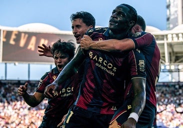 Etta Eyong ya se sienta en la mesa de los cracks de la Liga