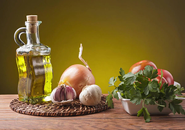 Julio Sabio, nutricionista: «Hay un tipo de dieta que se asocia con menores síntomas de depresión y ansiedad»