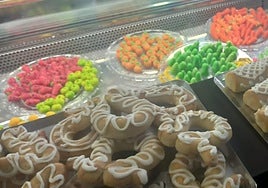 Dulces de Sant Donís de Nadal Panaders Pastissers de Montaverner.