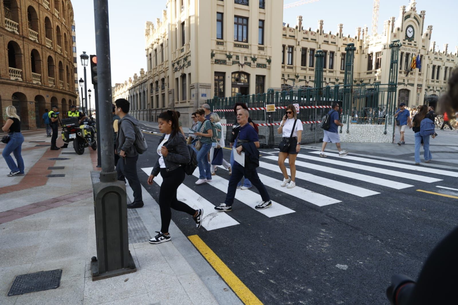 Reapertura de la calle Alicante tras las obras
