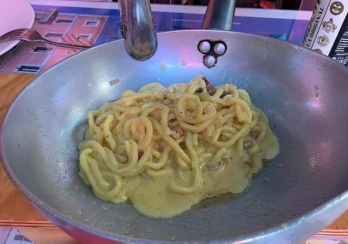 Imagen principal - Carbonara, berenjena y flan. 
