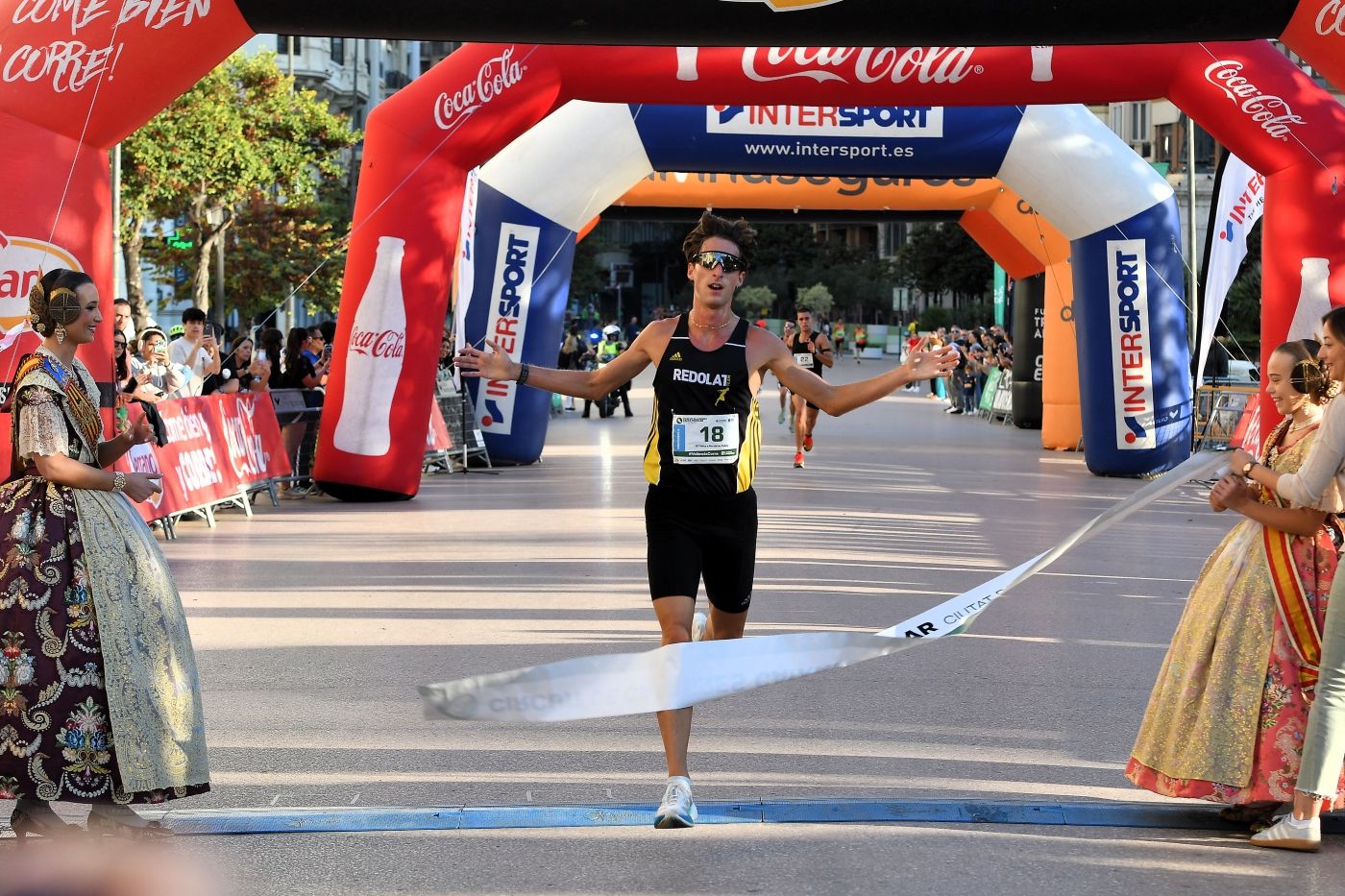 Búscate en la XV Volta a Peu de les Falles