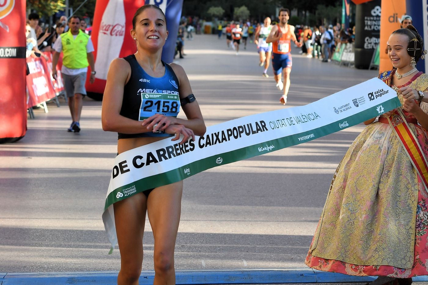 Búscate en la XV Volta a Peu de les Falles