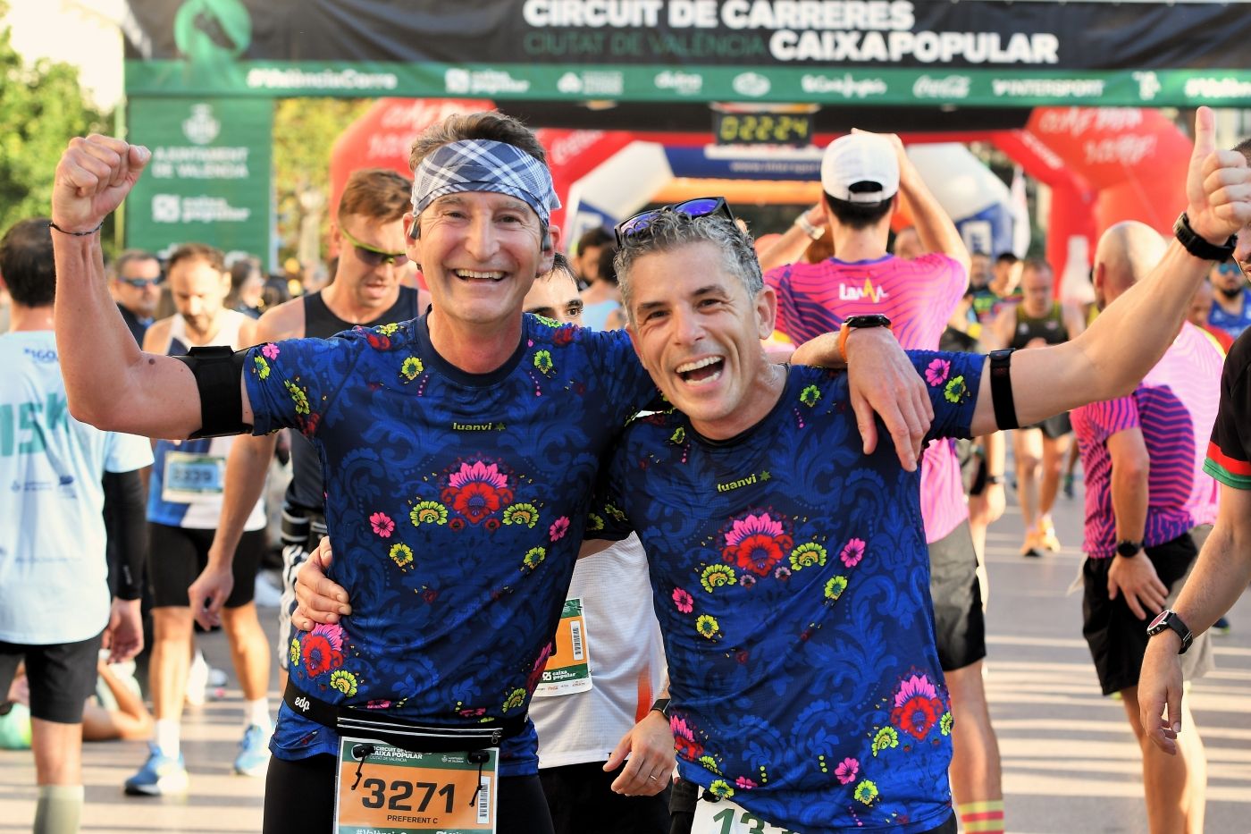 Búscate en la XV Volta a Peu de les Falles