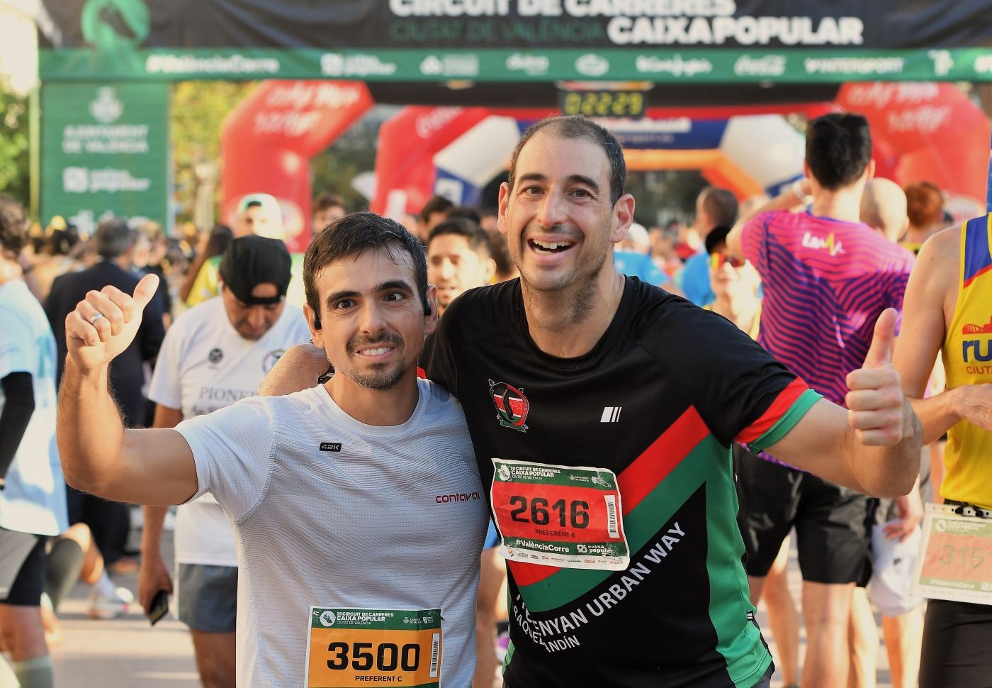 Búscate en la XV Volta a Peu de les Falles