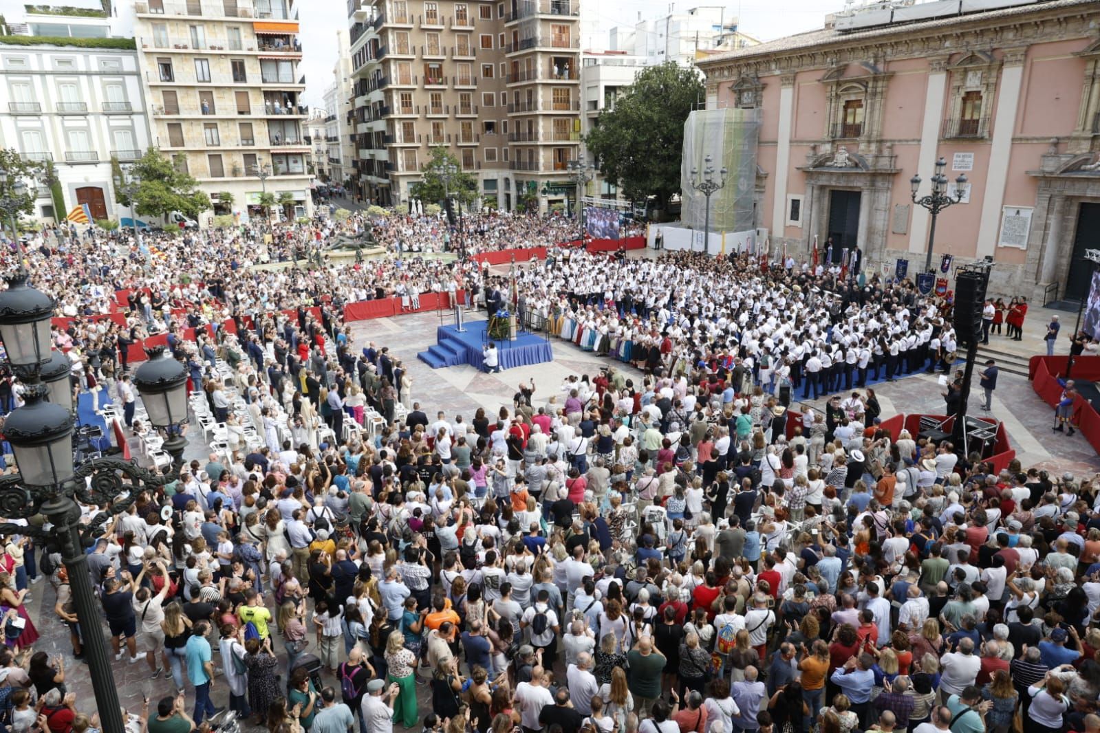 FOTOS | Valencia se rinde al himno regional
