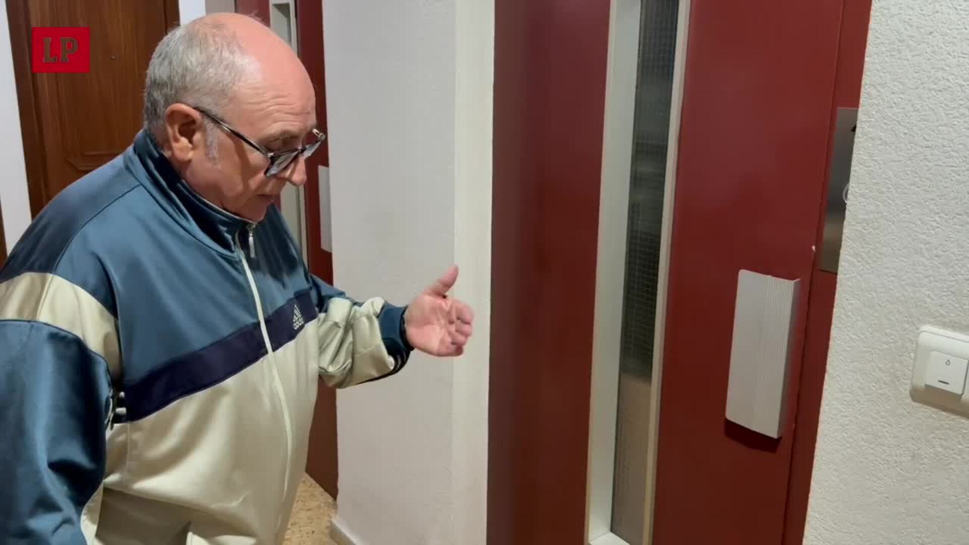 Accidente mortal al caer por el hueco de un ascensor en Silla