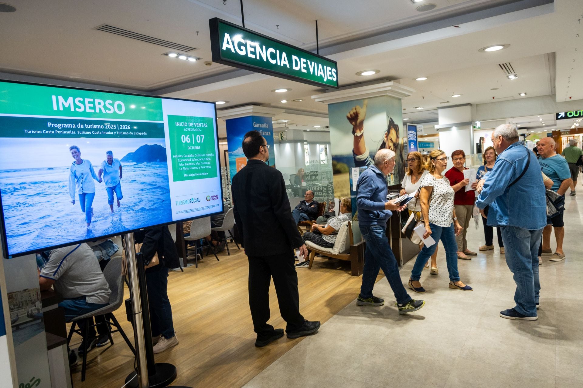 Comienza la temporada de Imserso en la agencias de viaje de la Comunitat