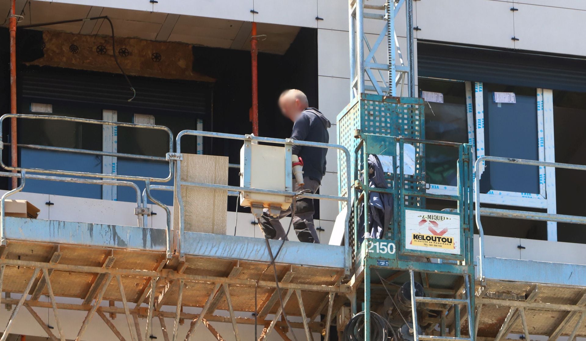 Un trabajador en una obra.