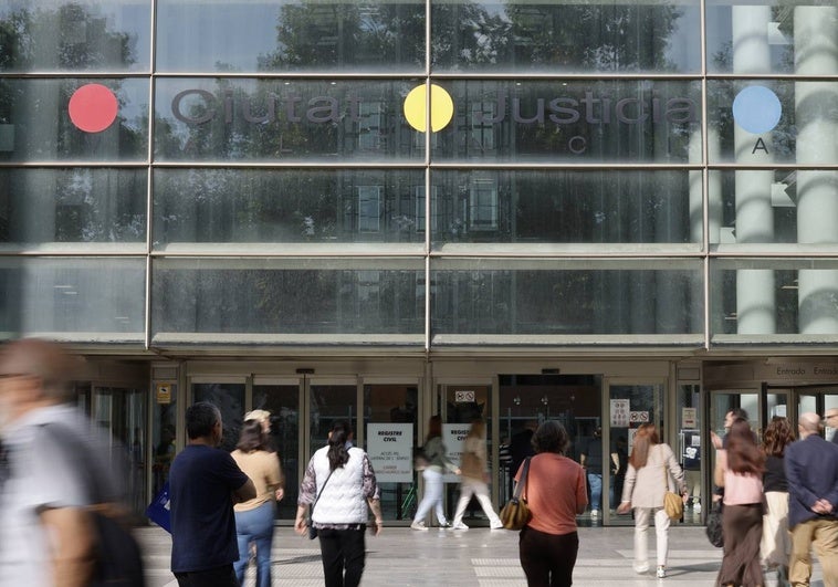 La Fiscalía, en contra de investigar a la jueza de la dana por su actuación