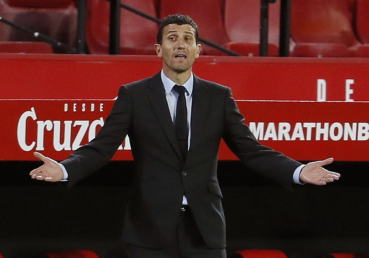 Javi Gracia, durante un partido.