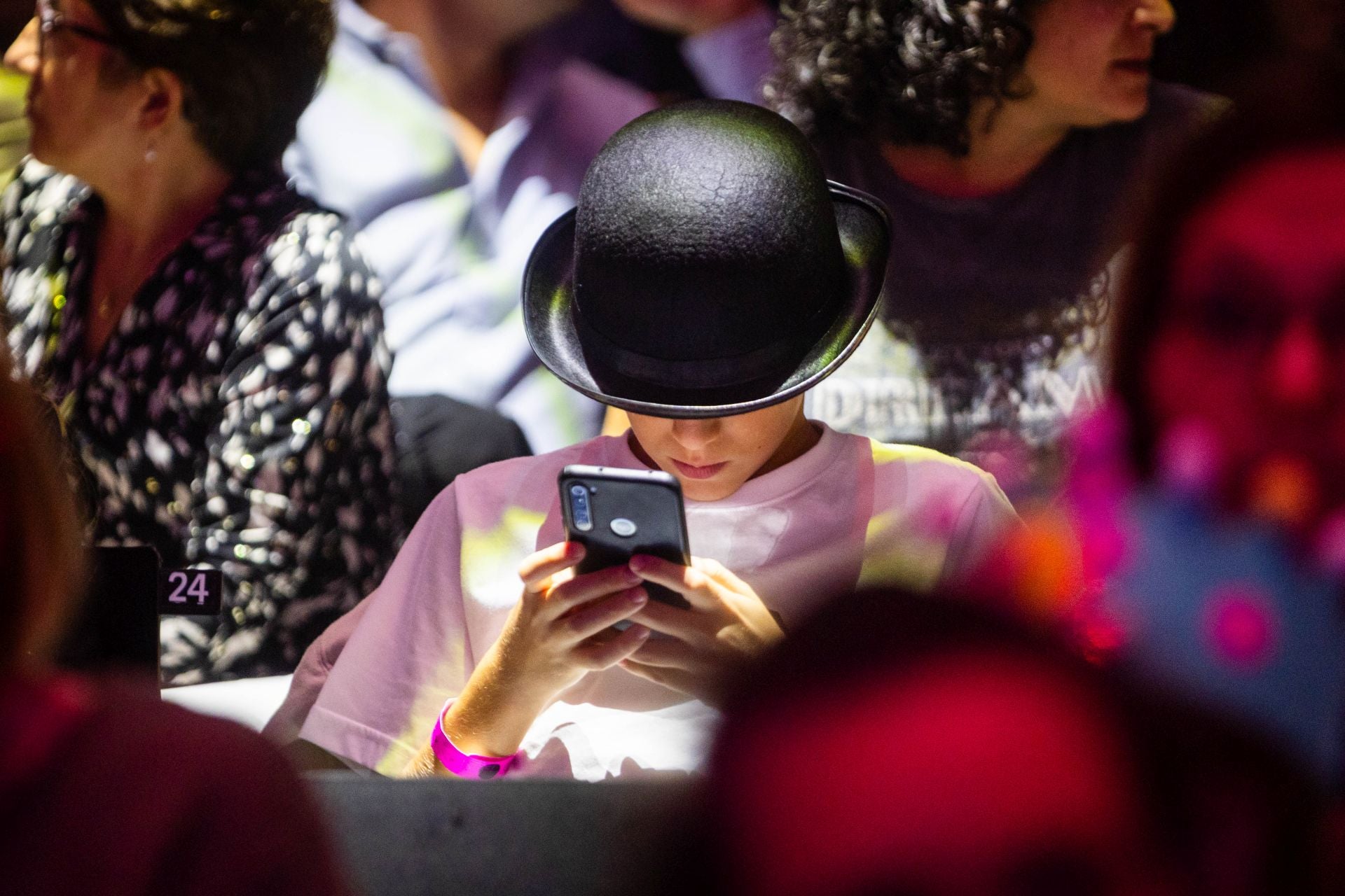 Sabina se despide de Valencia con el primero de tres conciertos de su gira final