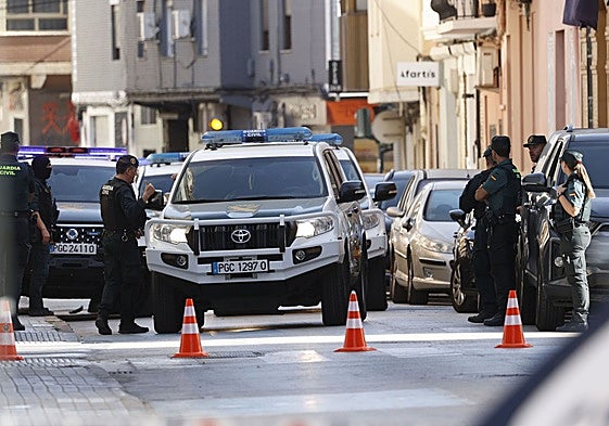 Uno de los detenidos en Madrid por el intento de asesinato a tiros de un empresario en Alfafar.