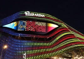 Exterior del pabellón Roig Arena.