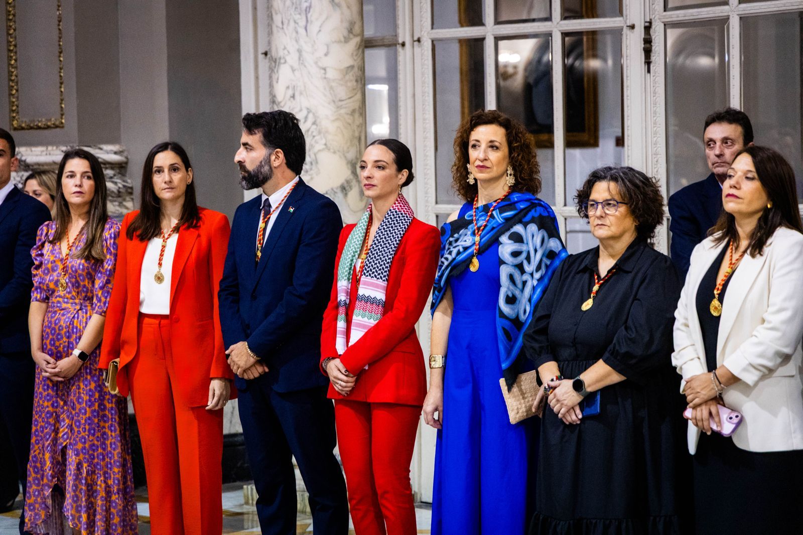 Fotos del pequeño acto en el Salón de Cristal para rendir homenaje a la Reial Senyera