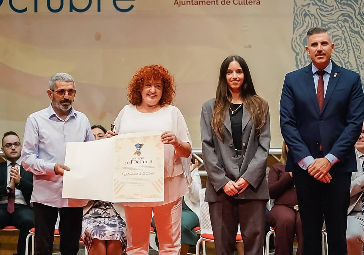 Distintivo entregado al colectivo de voluntarios.