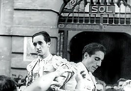 Salida a hombos la tarde de la alternativa.