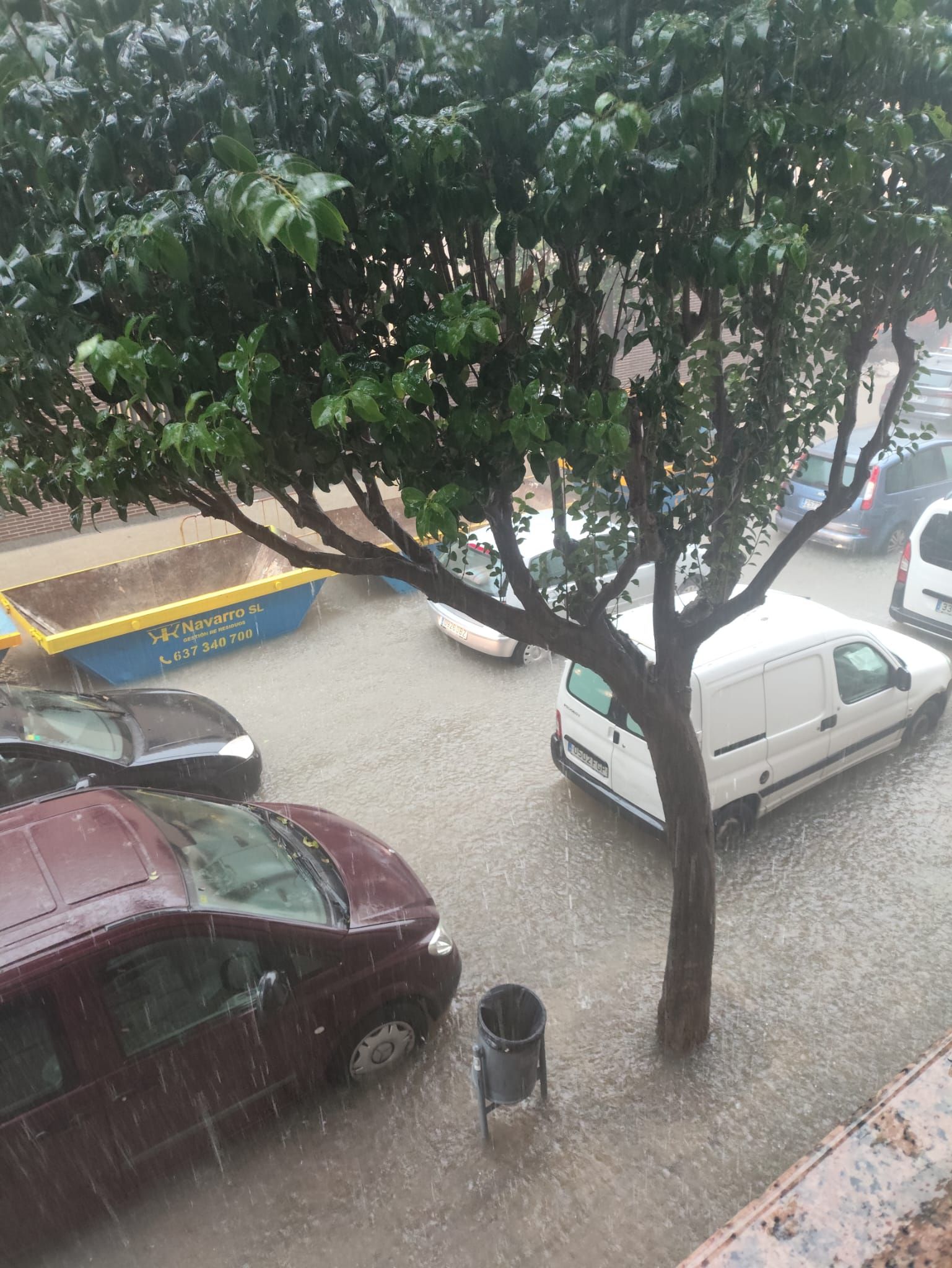 Fotos de las tormentas torrenciales este lunes en la Comunitat