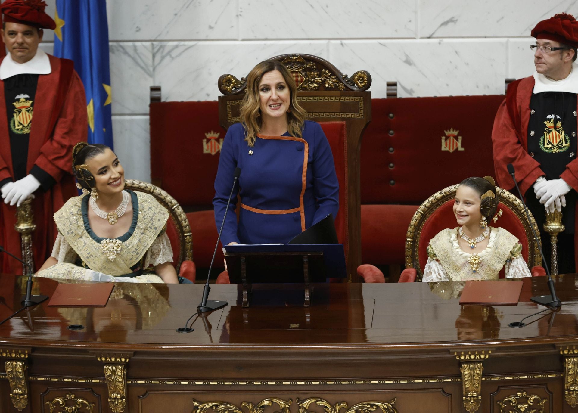 FOTOS | Proclamación de las falleras mayores de Valencia 2026