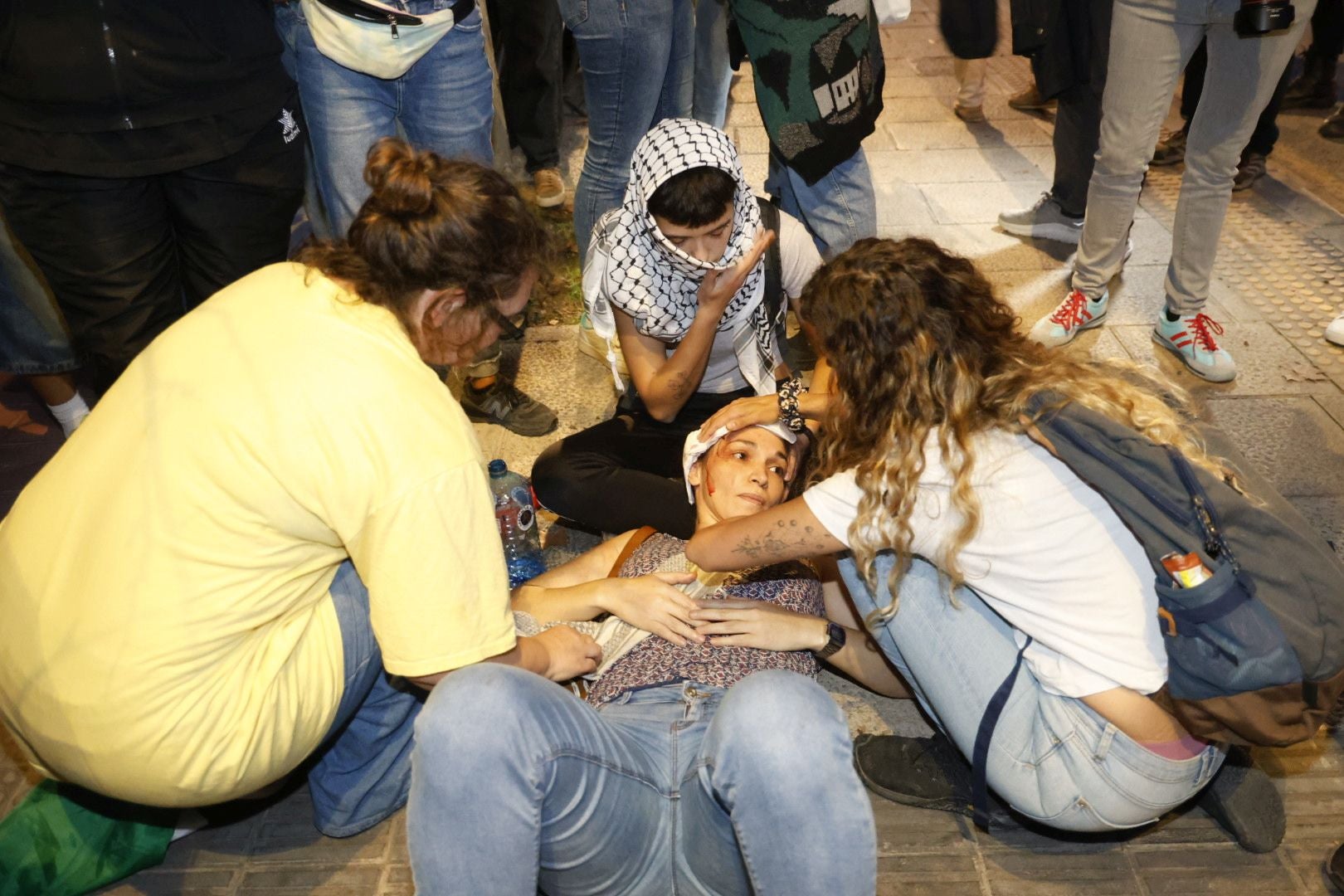 FOTOS | Protesta pro Palestina en Valencia por el Valencia Basket-Hapoel Tel Aviv
