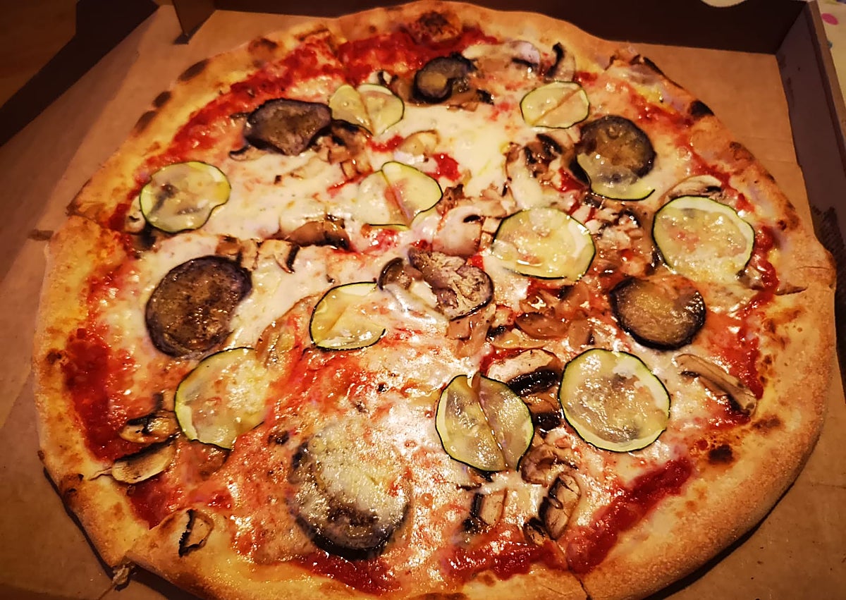 Imagen secundaria 1 - La pizzeria y sus pizzas. 