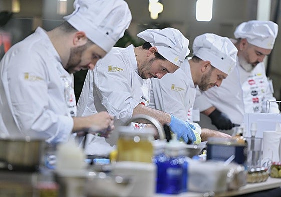 Los candidatos a 'Cocinero y Camarero del Año' en la semifinal de Alicante
