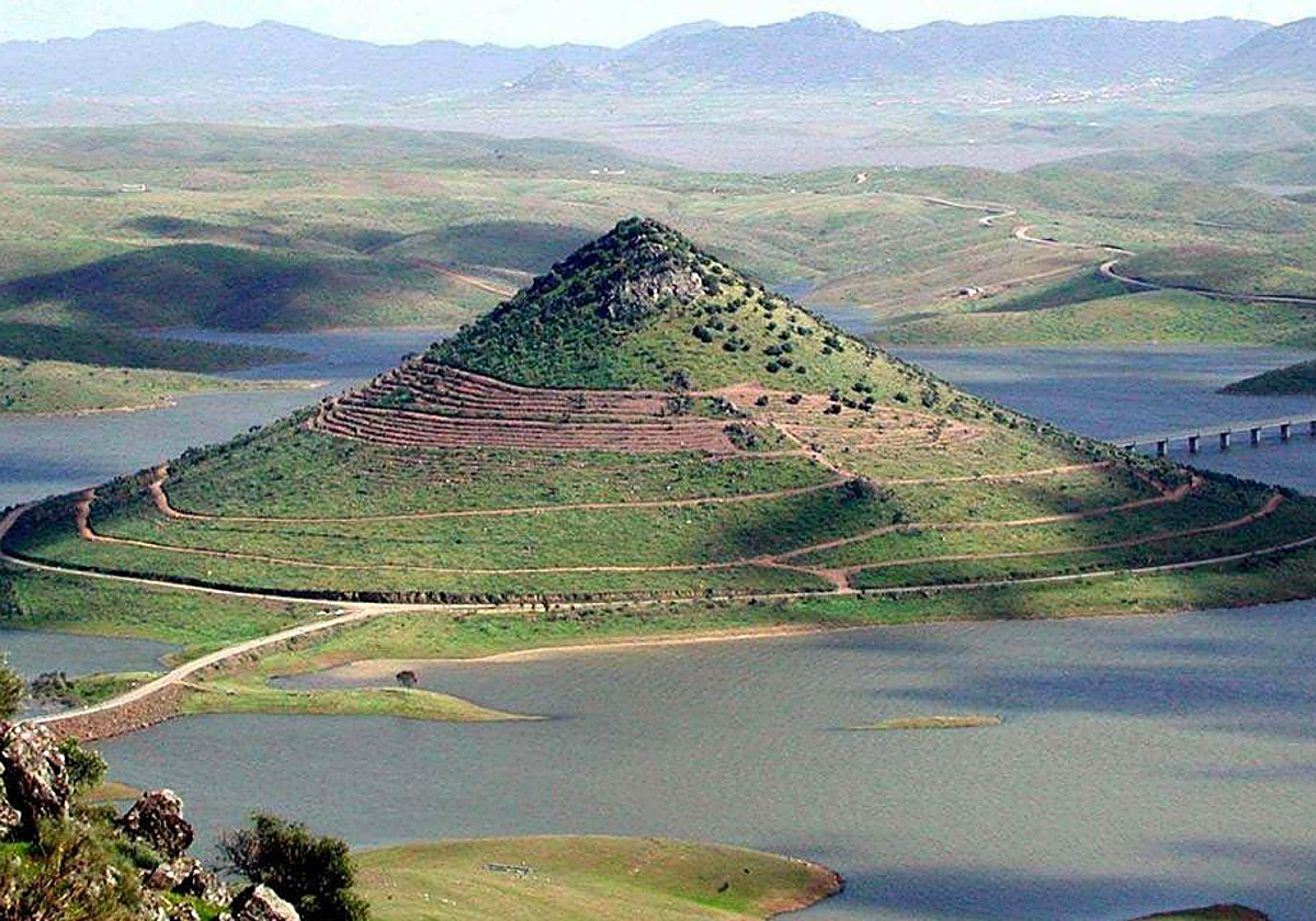 Fotografía del Cerro de Masatrigo, obra de Juan Francisco Zúñiga Mayoral, premiada por la web 'turismoextremadura.com'.