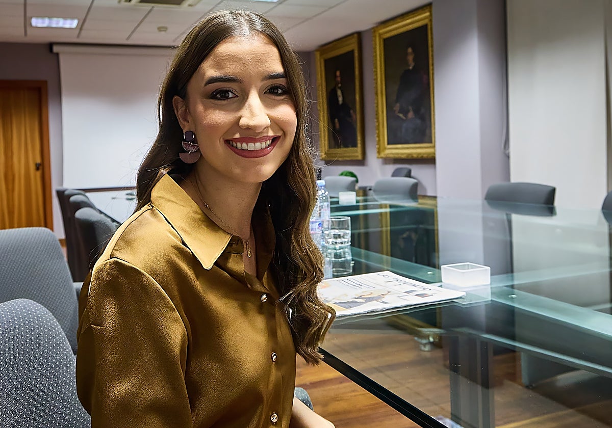 Carmen Prades Gil, fallera mayor de Valencia 2026, en la visita a LAS PROVINCIAS.