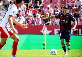 Unai Vencedor, en un partido con el Levante.