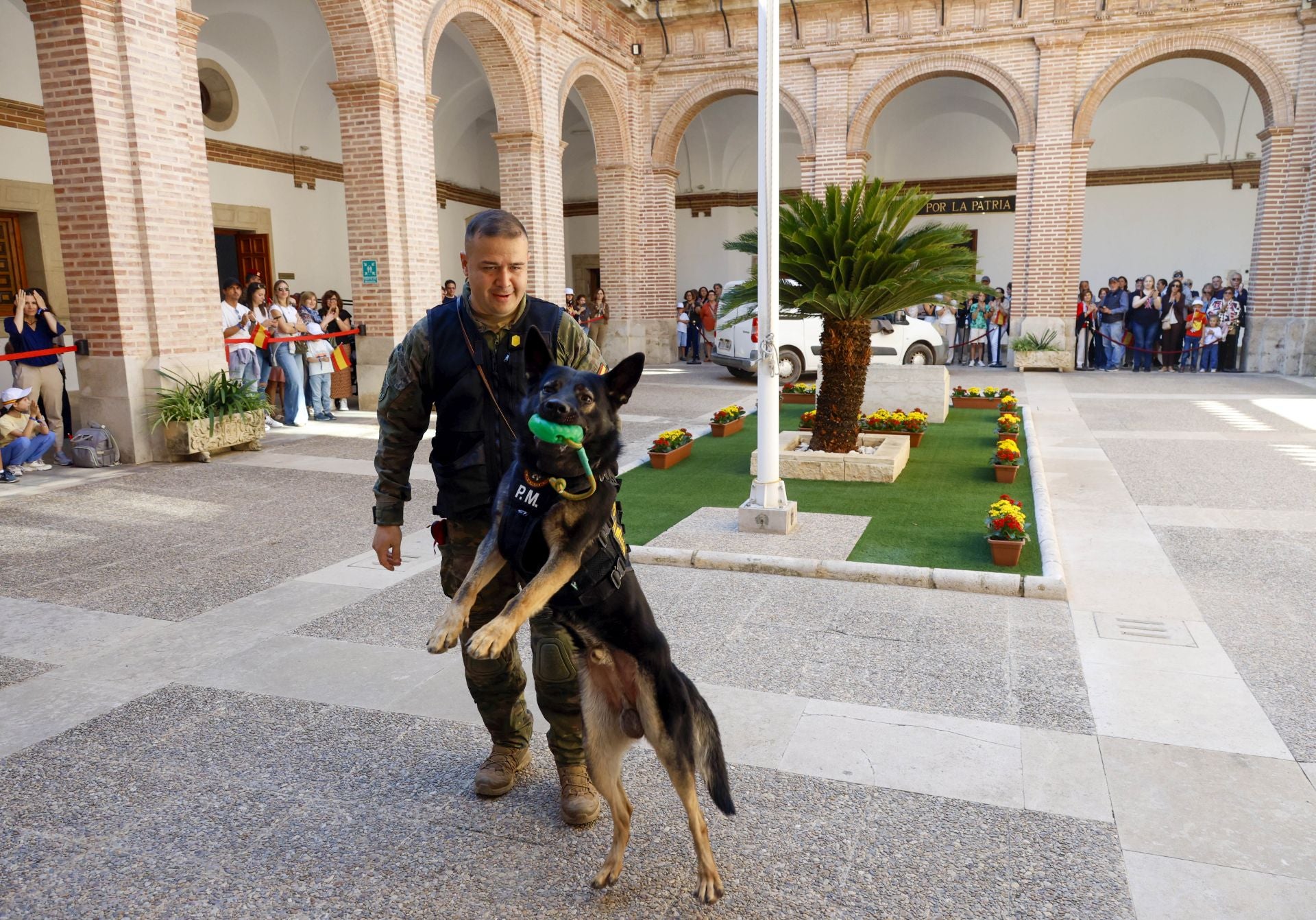 FOTOS | Jornada de puertas abiertas en el convento de Santo Domingo