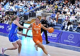 María Araújo, durante el partido ante el Cadí la Seu.