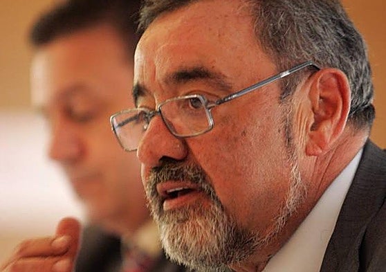 José Vicente González.