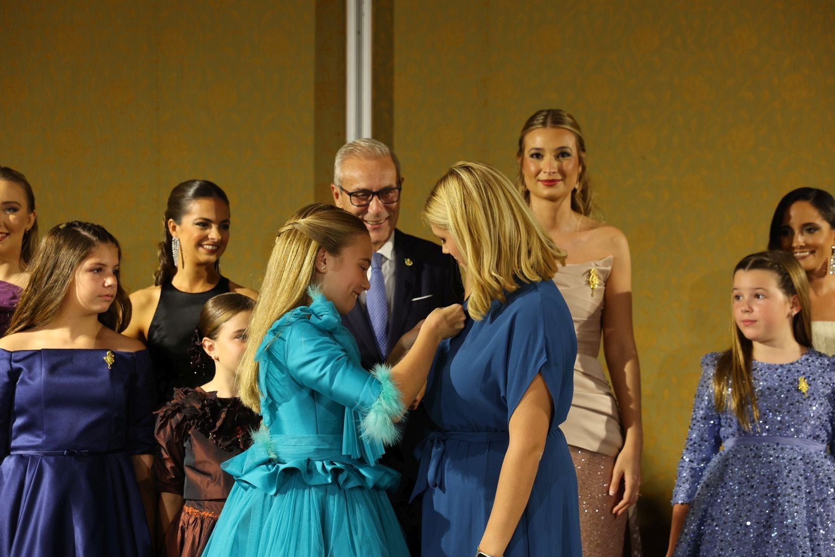 La despedida de las falleras mayores de Valencia 2025 y sus cortes de honor, en imágenes