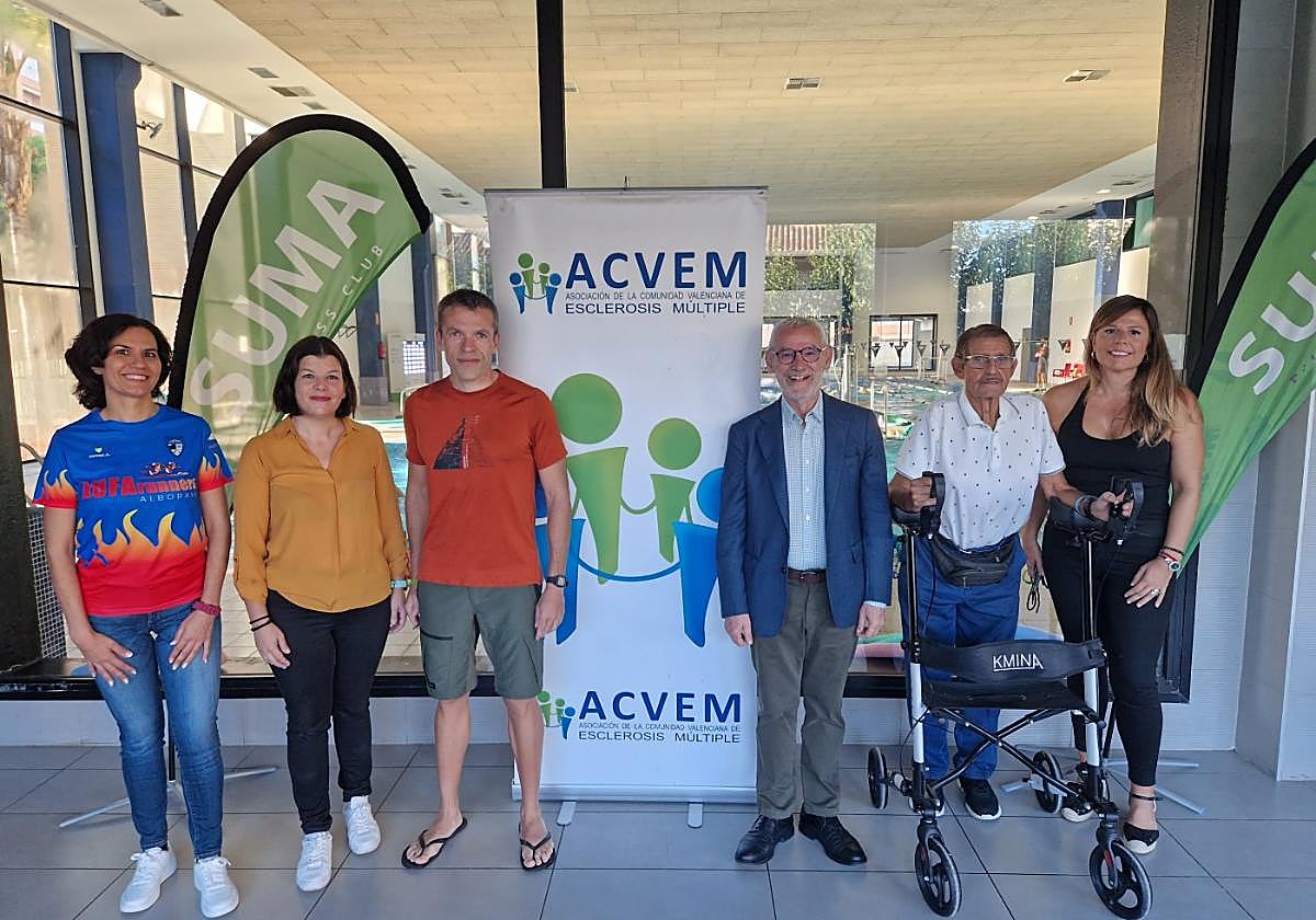 García, junto al alcalde de Alboraya, Miguel Chavarría, y la concejala de Deportes, Zeudy Estal.