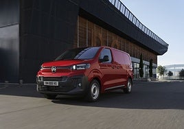 La electrificación está presente en la gama, pero también los modelos de combustión.