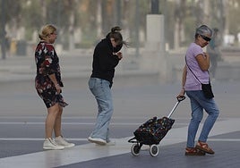 Fuertes rachas de viento en Valencia, imagen de archivo.