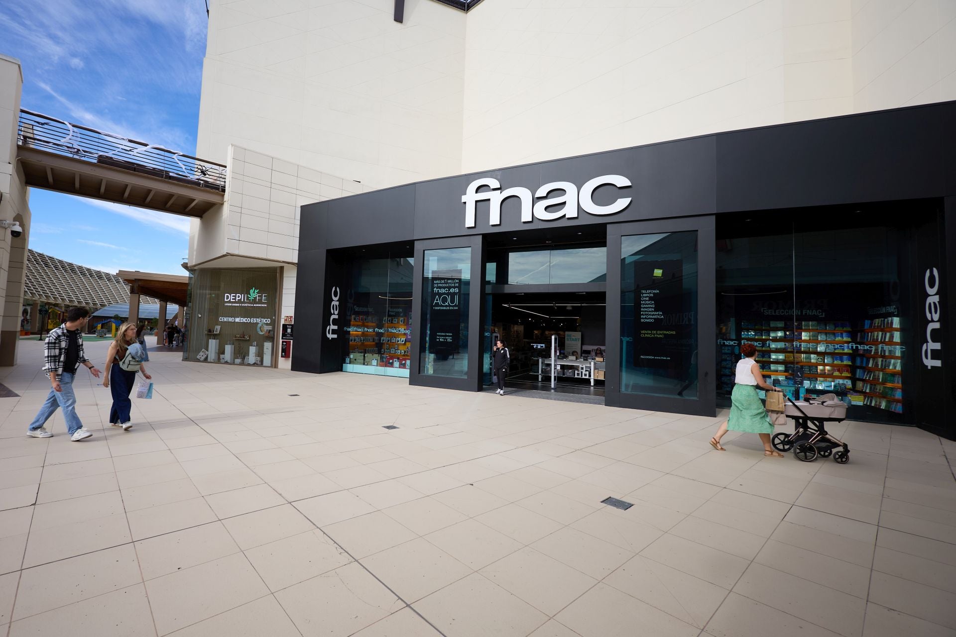 FOTOS | Así está ahora el Centro Comercial Bonaire