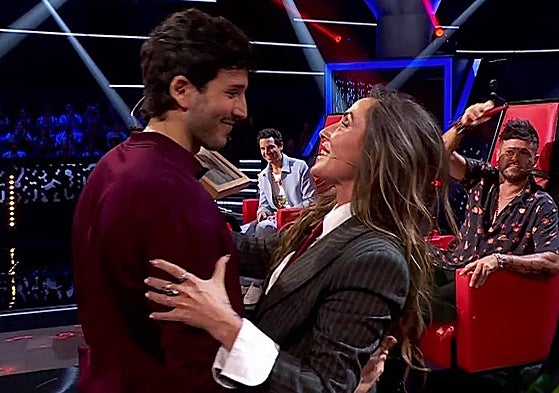 Sebastián Yatra y Malú en La Voz.