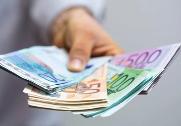 Hacienda anuncia una nueva deducción fiscal de 1.150 euros para este grupo de personas