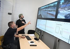 Sala de control de la Policía Local.