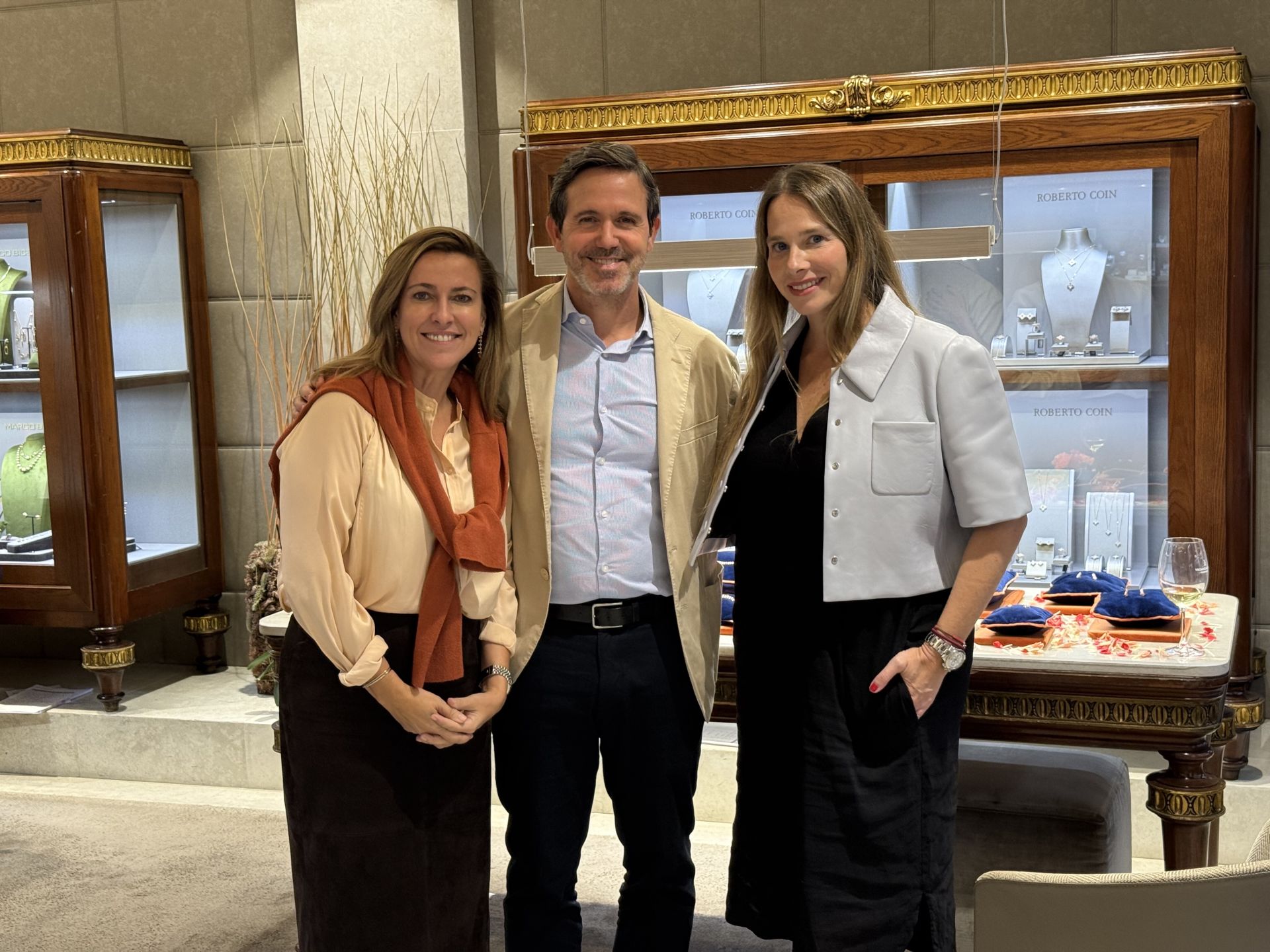 Los cócteles de la joyería se han convertido en una cita obligada en Valencia.