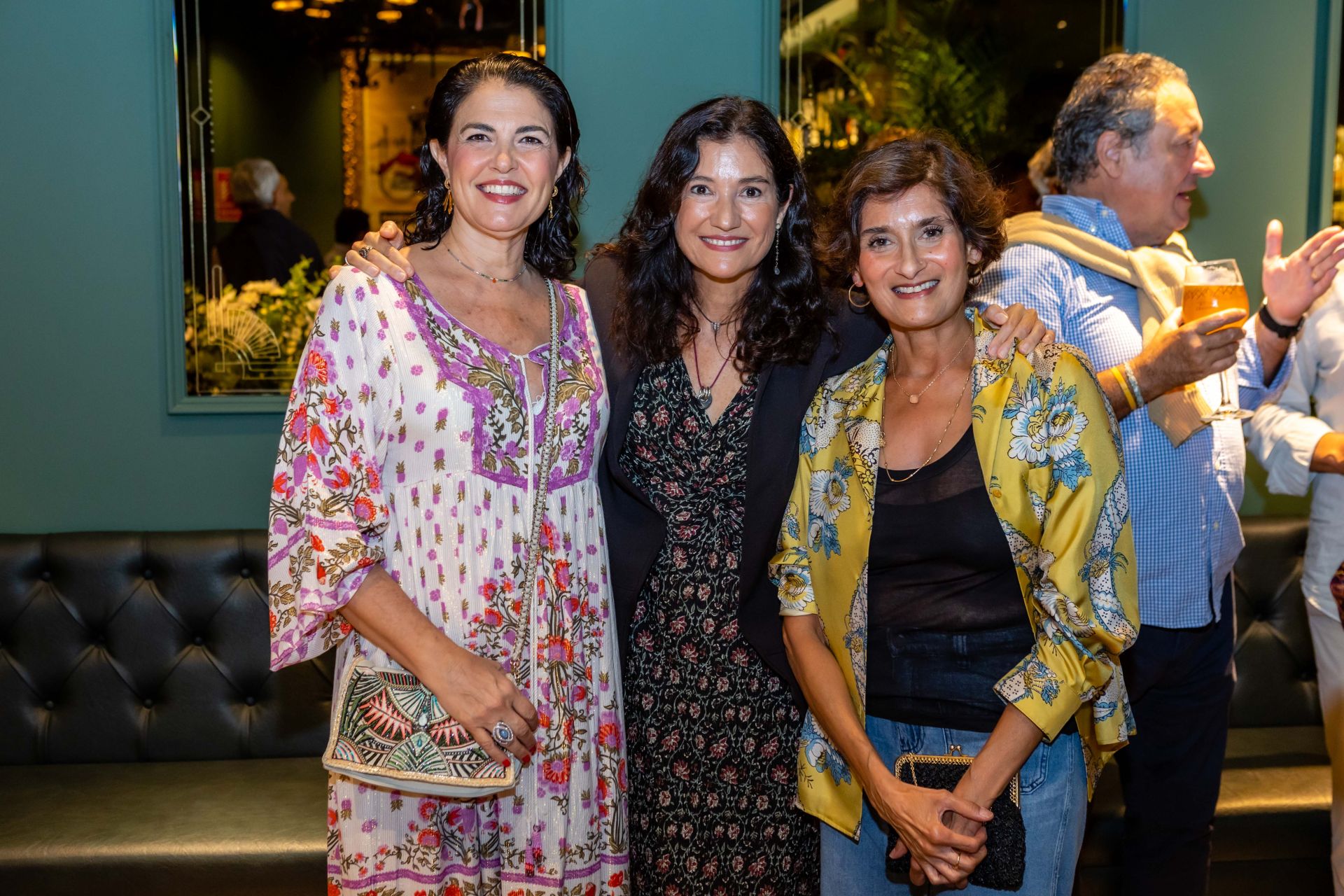 Bego Lluch, Ángela Valero de Palma y Shymala. 