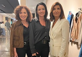 Begoña y Paloma Marfil e Isabel Cosme.