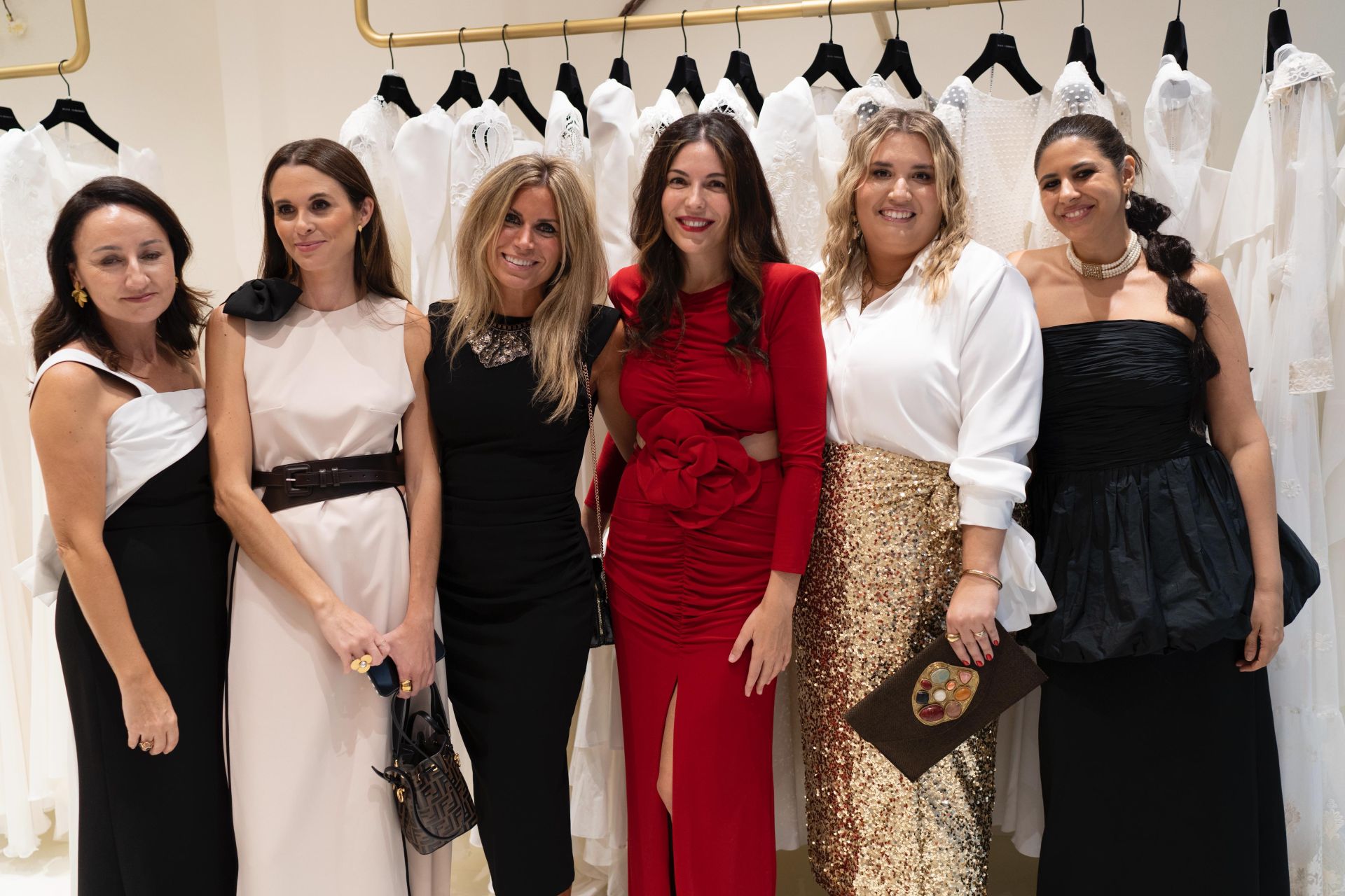 Carmen Hernández, Rebeca Santana, Bego Benlloch Andrea Marí, Elia Canoves y Elena Doblas.