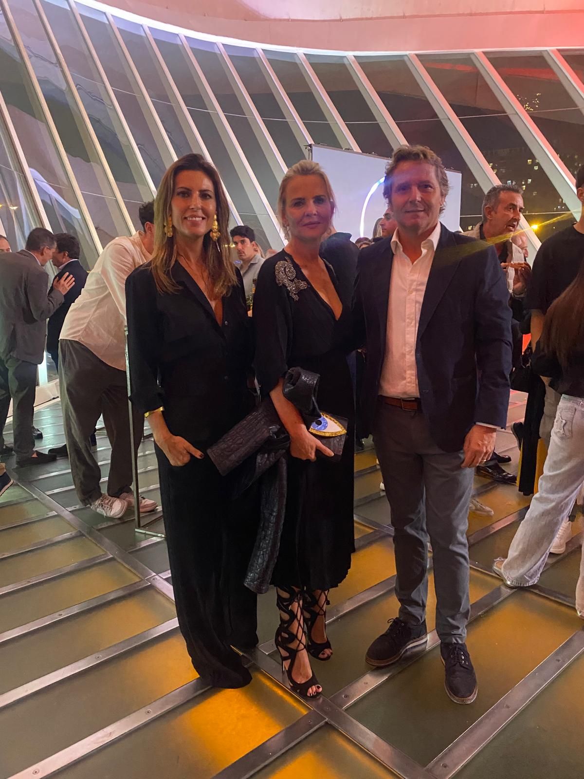 María Cosín, Eva Marcellán y David Escolá.