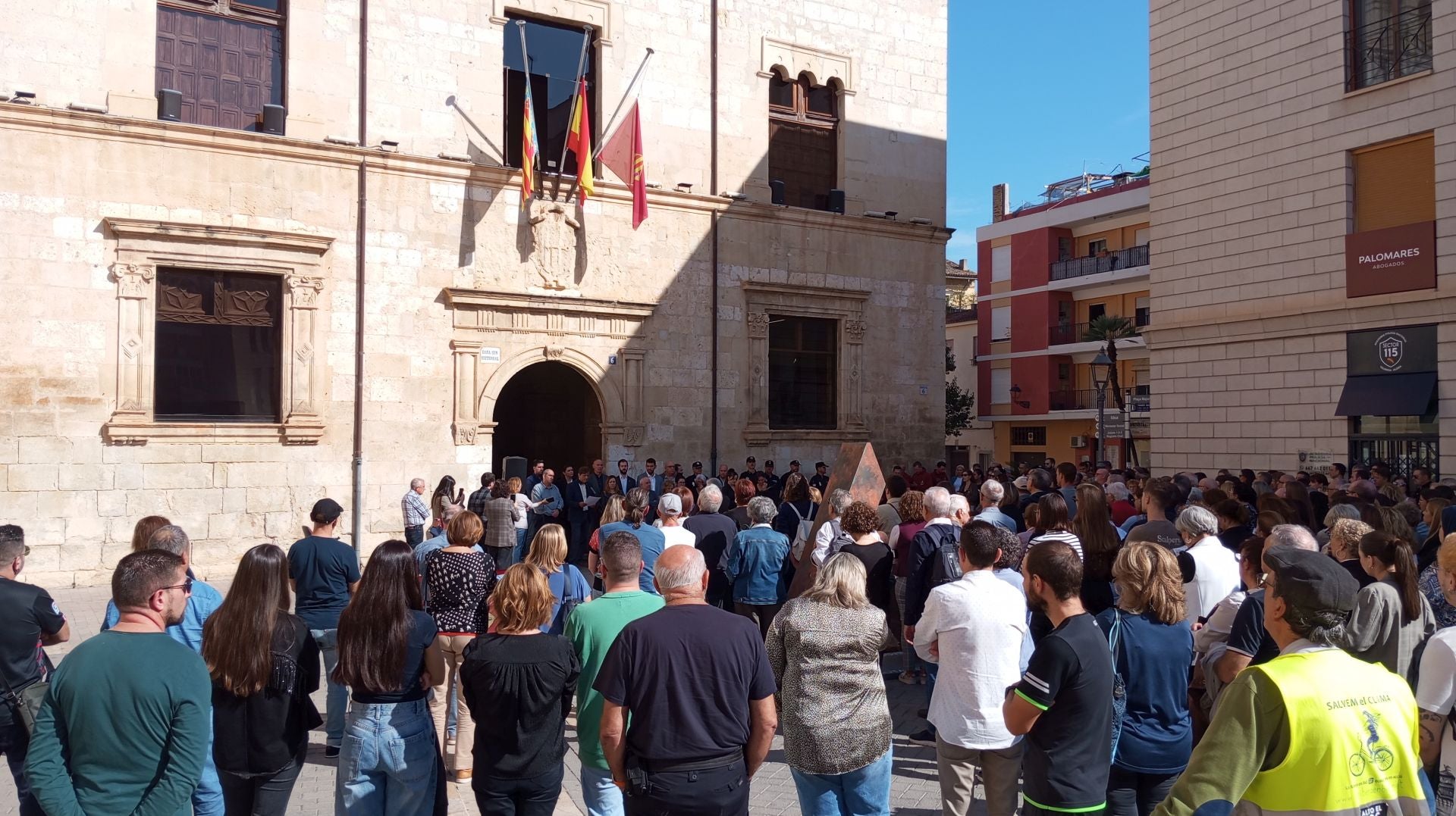 Minuto de silencio en Alzira