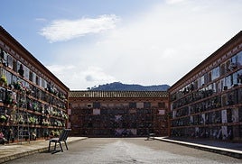 Nicheras del cementerio de Xàtiva.