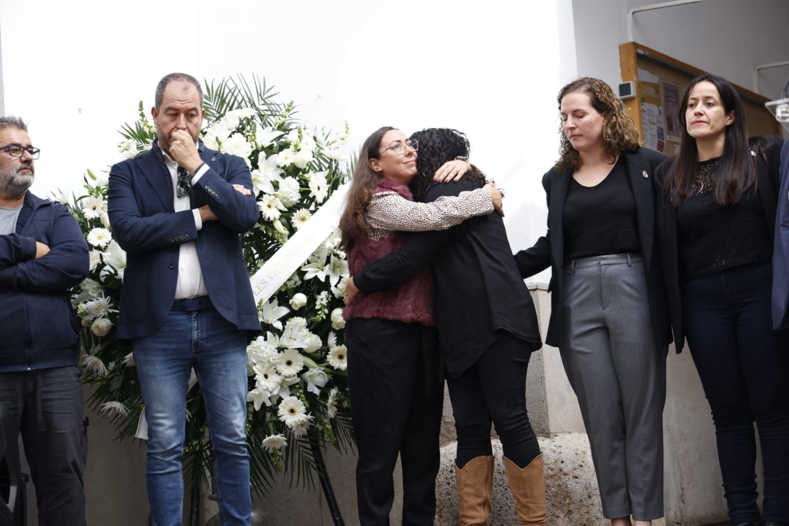 Minuto de silencio en Catarroja por las víctimas de la dana.