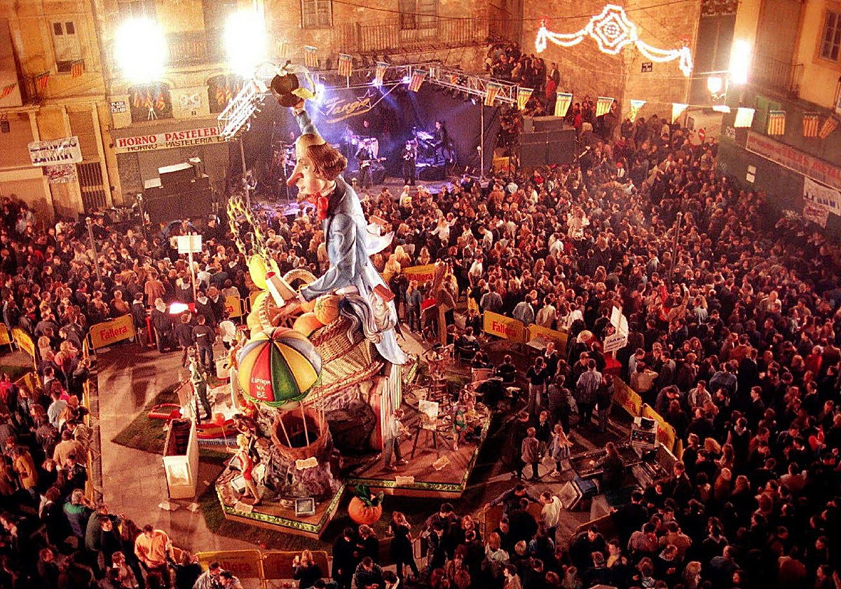 Verbena de una falla, en imagen de archivo.